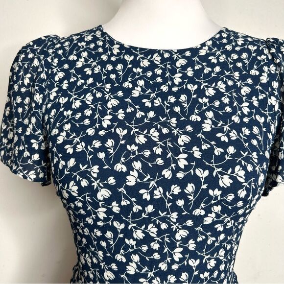 Not for sale  — Reformation Beesley Dress Navy White Floral Flutter Sleeve  Mini - Picture 9 of 14